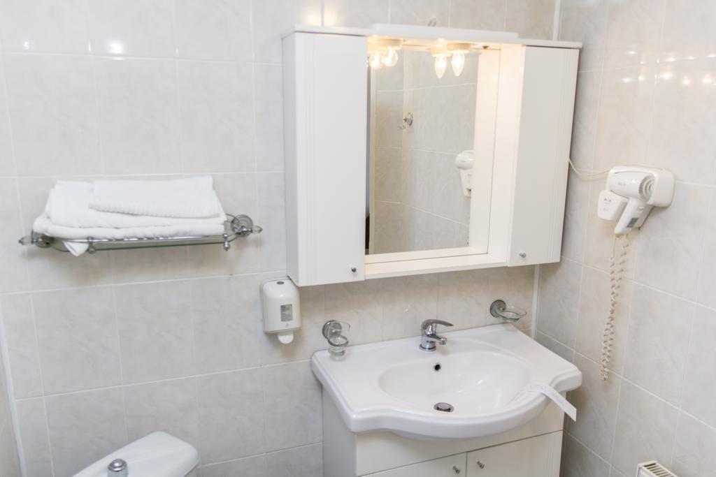 Villa Grande Iasi Værelse billede