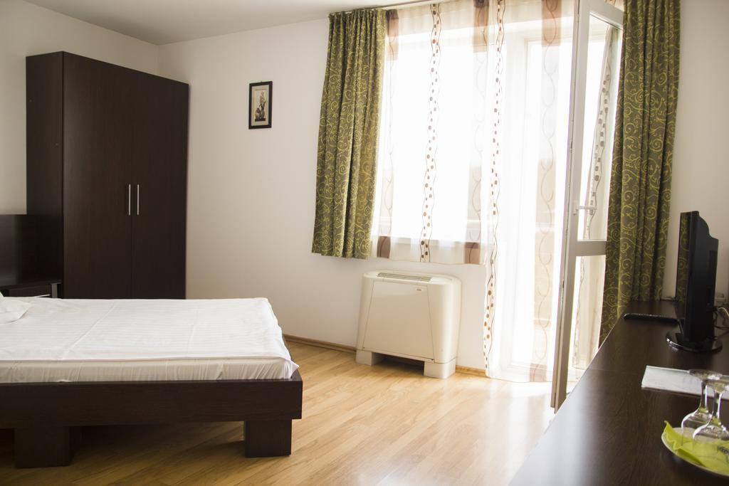 Villa Grande Iasi Værelse billede