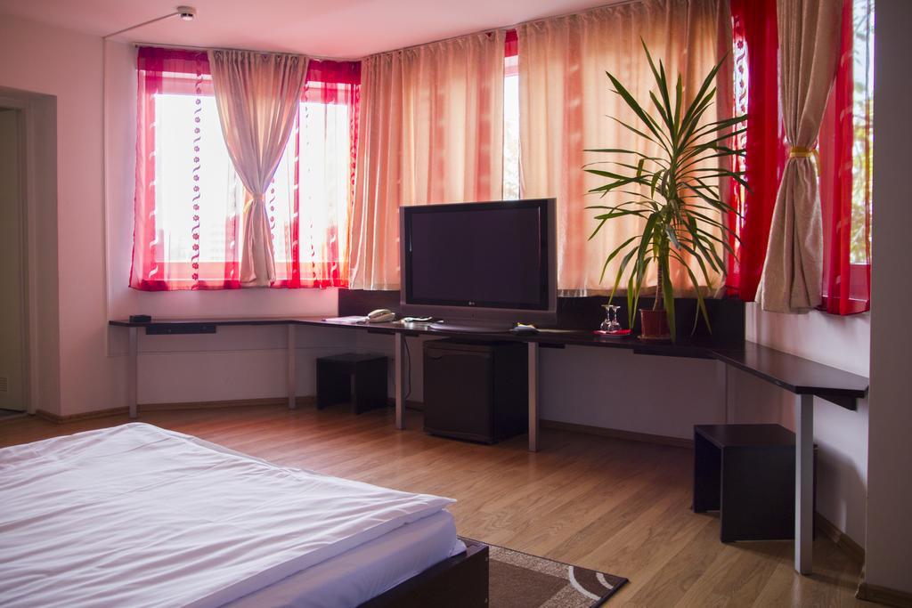 Villa Grande Iasi Værelse billede