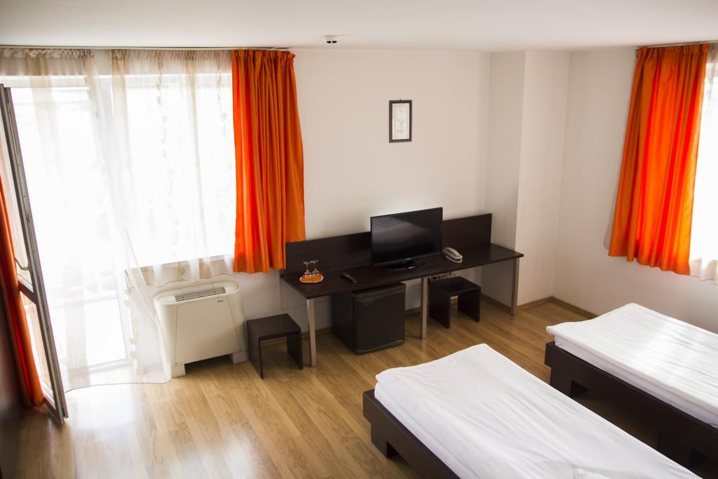 Villa Grande Iasi Værelse billede